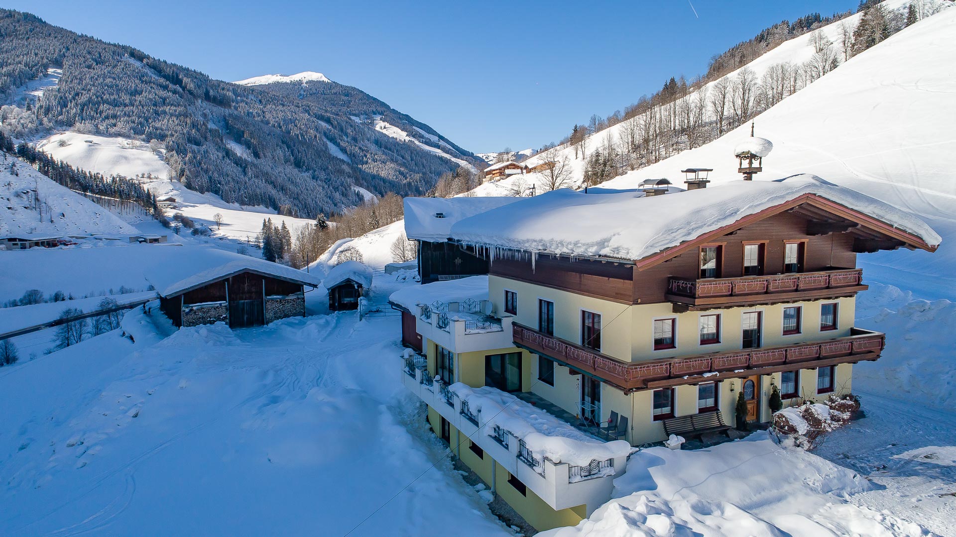 Bauernhof Saalbach Viehhofen Winterurlaub 0024